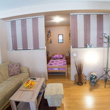 Apartment Elegant โมสตาร์ ภายนอก รูปภาพ